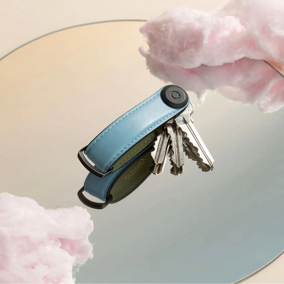Lifestyle photo of Orbitkey Key  Organiser Leather Active in Seafoam - OKOL