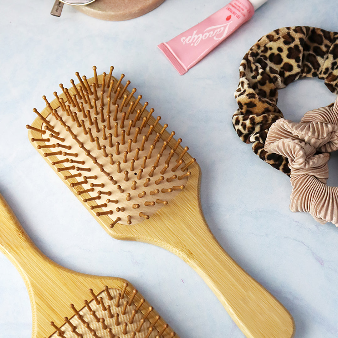 Promo Brands Bamboo Hairbrush Detail - B106