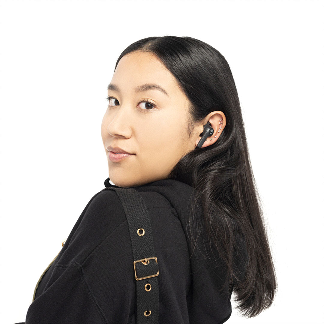 Woman wearing Nottage SkullCandy Indy EVO True Wireless Earbuds - S2IVW