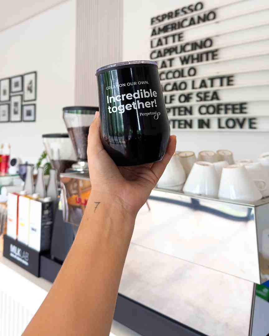 Eco-Friendly & Eye-Catching: Custom Reusable Coffee Cups for Promotion