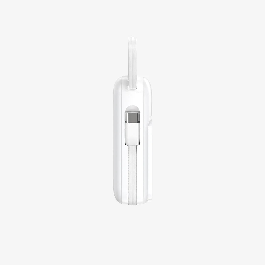 Lifestyle Photo of Nottage Infinity Magnetic Power Bank 10000 mAh in White - 7901