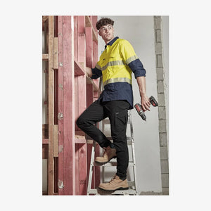 Man wearing Syzmik Men&