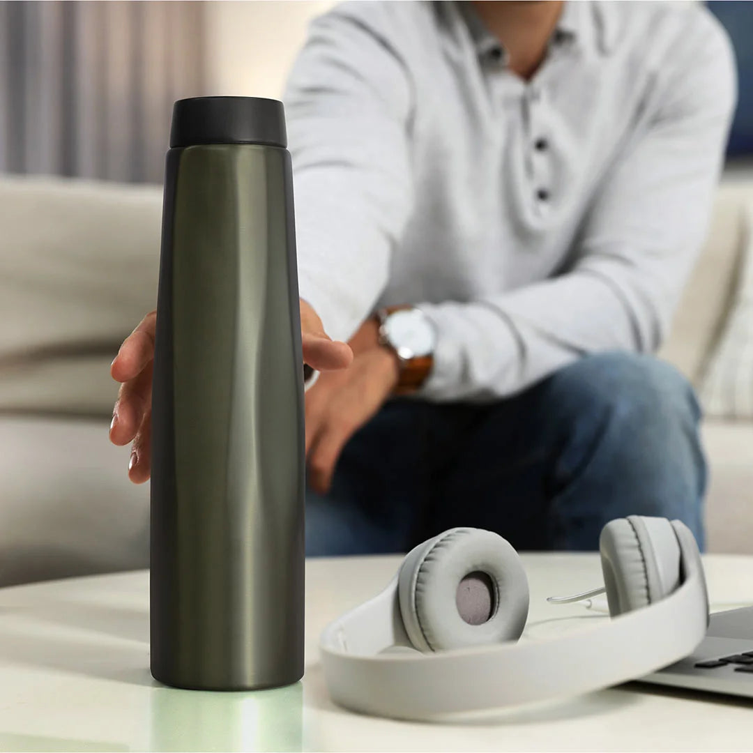 Trends SPICE Calypso Bottle Image - 12 Branded Merch Giveaway Ideas to Boost Your Brand Trends SPICE Calypso Bottle Image - 12 Branded Merch Giveaway Ideas to Boost Your Brand