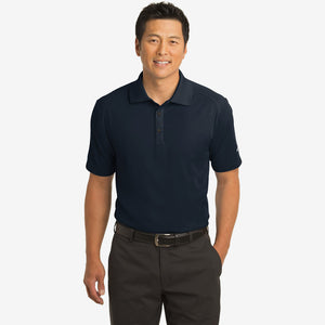 Man wearing Nike Men&