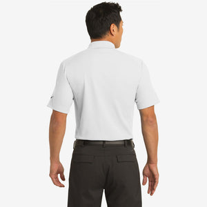 Man wearing Nike Men&