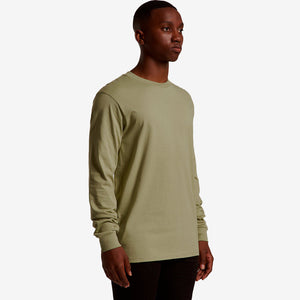 Man wearing AS Colour Men&