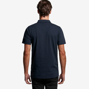 Man wearing AS Colour Men&
