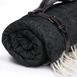 Gear for Life Ombrello Picnic Blanket Herringbone Detail  - POOPB