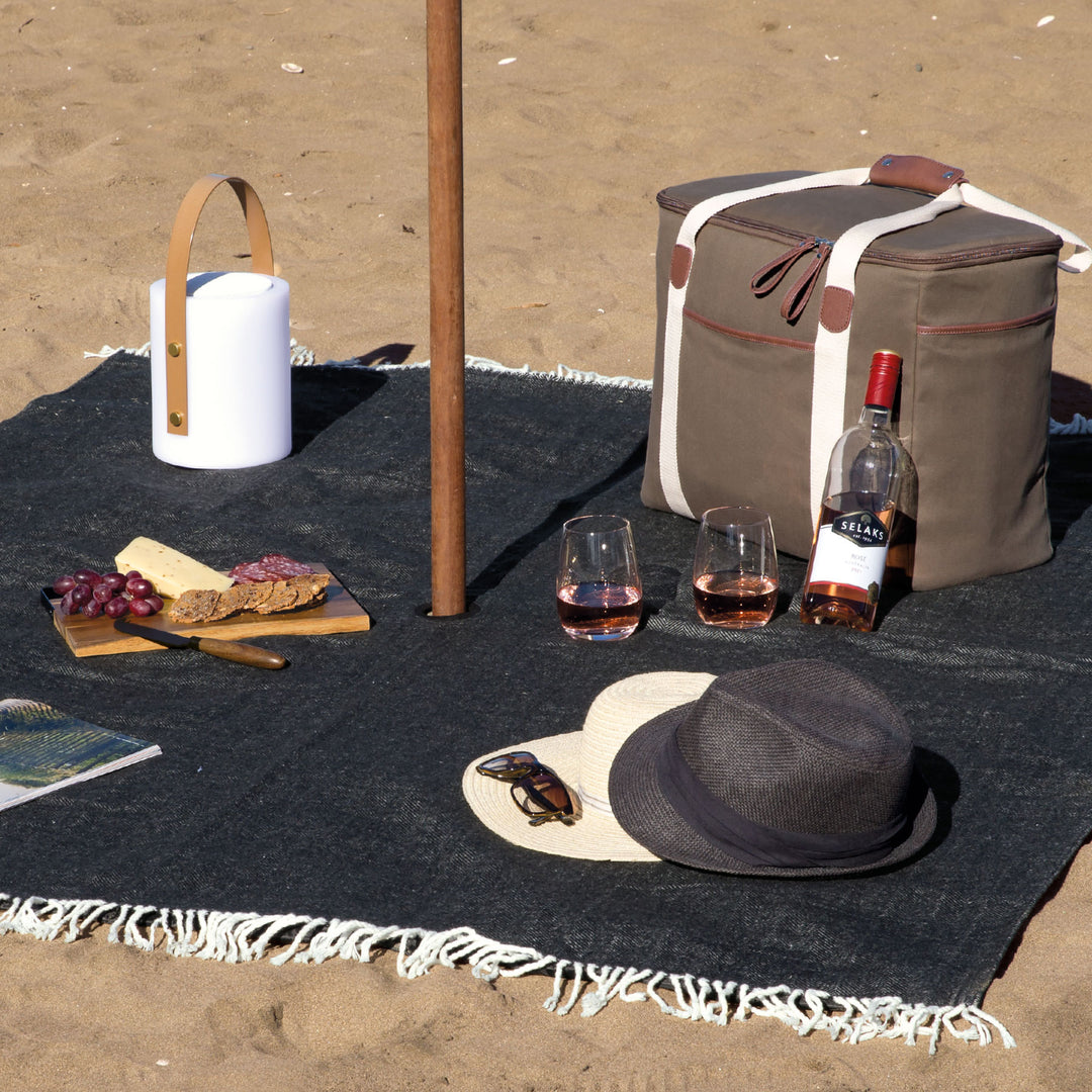 Gear for Life Ombrello Picnic Blanket Lifestyle  - POOPB